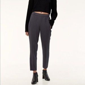 Aritzia Wilfred Darontal Pant in Grey